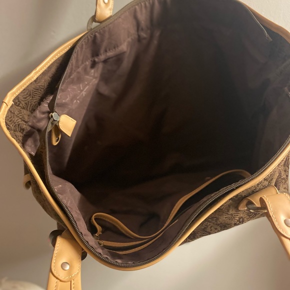 Anne Klein Handbag - Picture 5 of 7